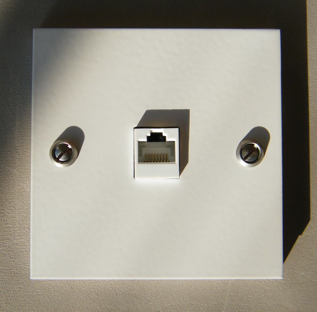 10b4-rj45-blanc-carre10-1