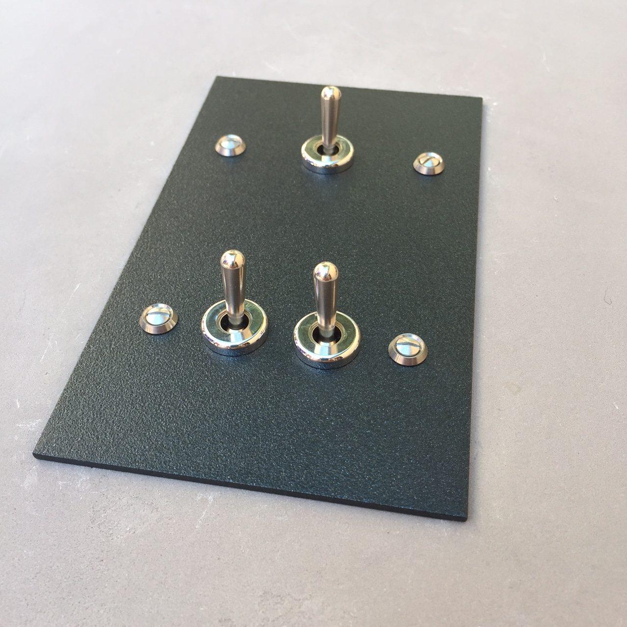 13n2-interrupteur triple.2