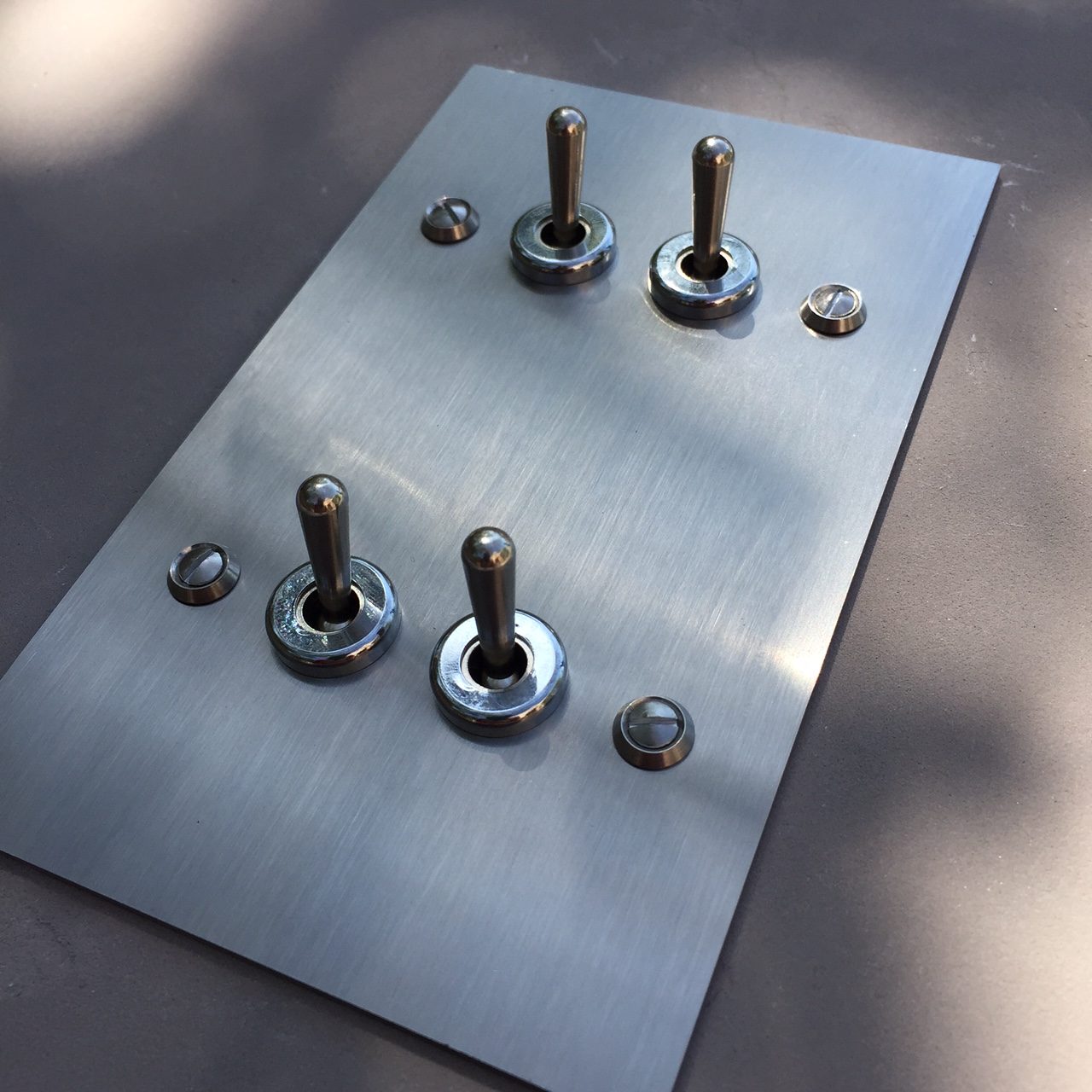 14i2-interrupteur quadruple.2