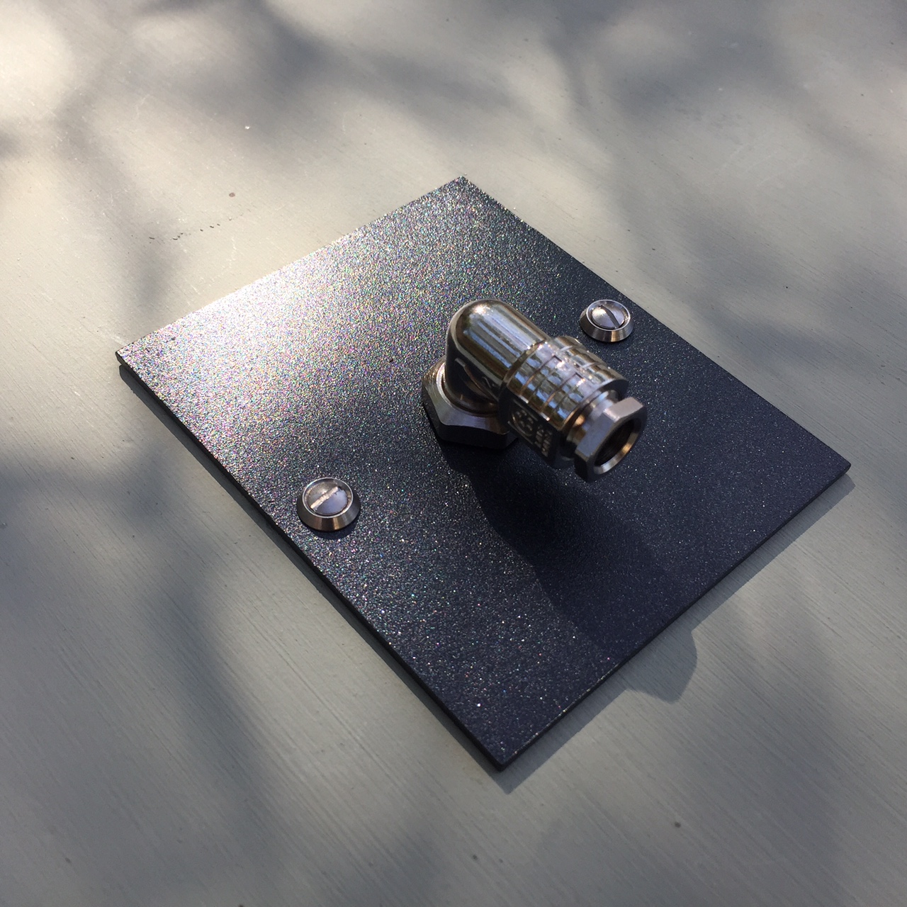 18n2-sortie de câble.1