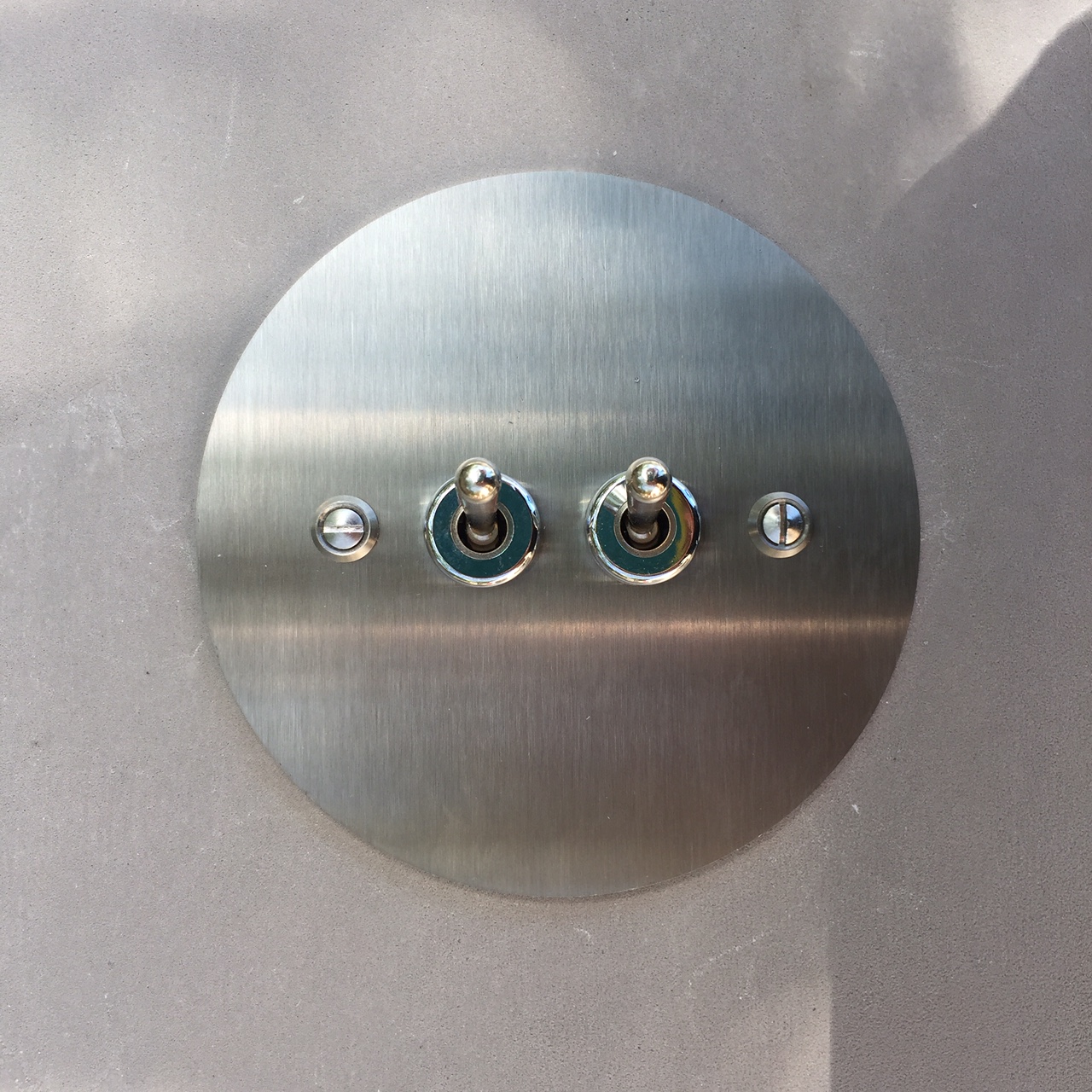 4i1-bouton poussoir double.1