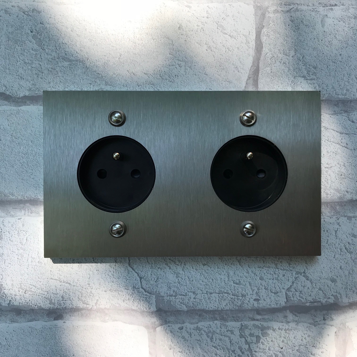 6i2- prise double inox rectangle.1