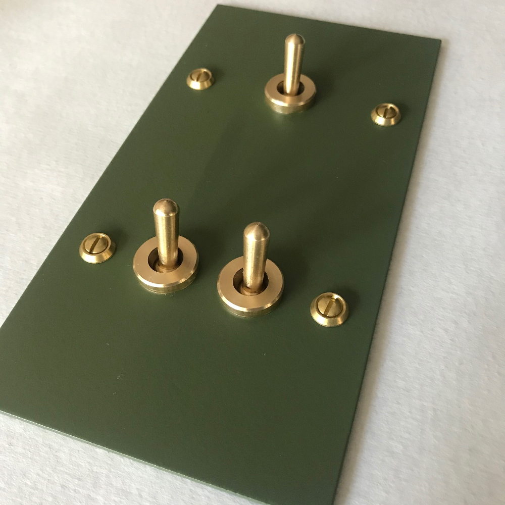 13k4-interrupteur triple-kaki-carré-2