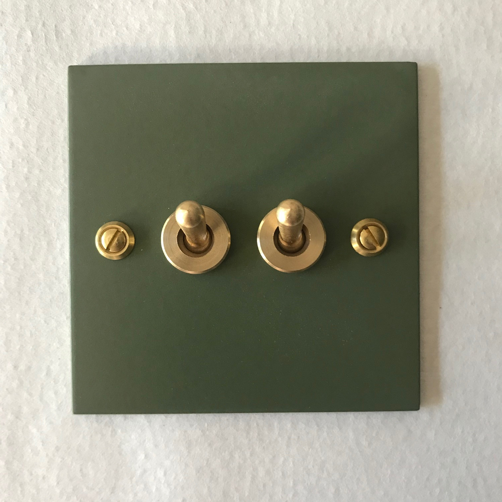 4k4-double poussoir-kaki-carré-1