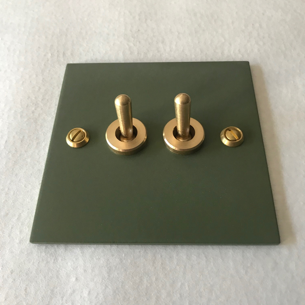 4k4-double poussoir-kaki-carré-2