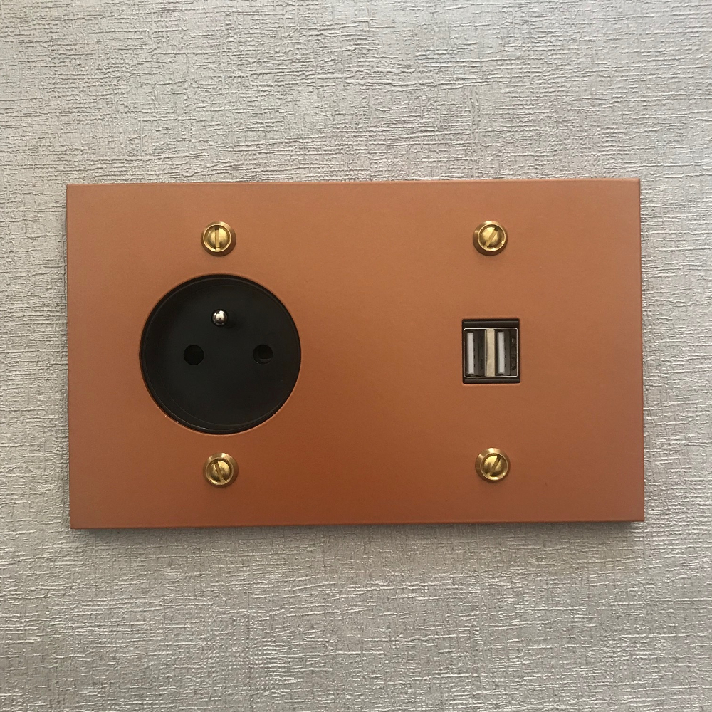 17cu2-usb-prise-cuivre-rectangle-1