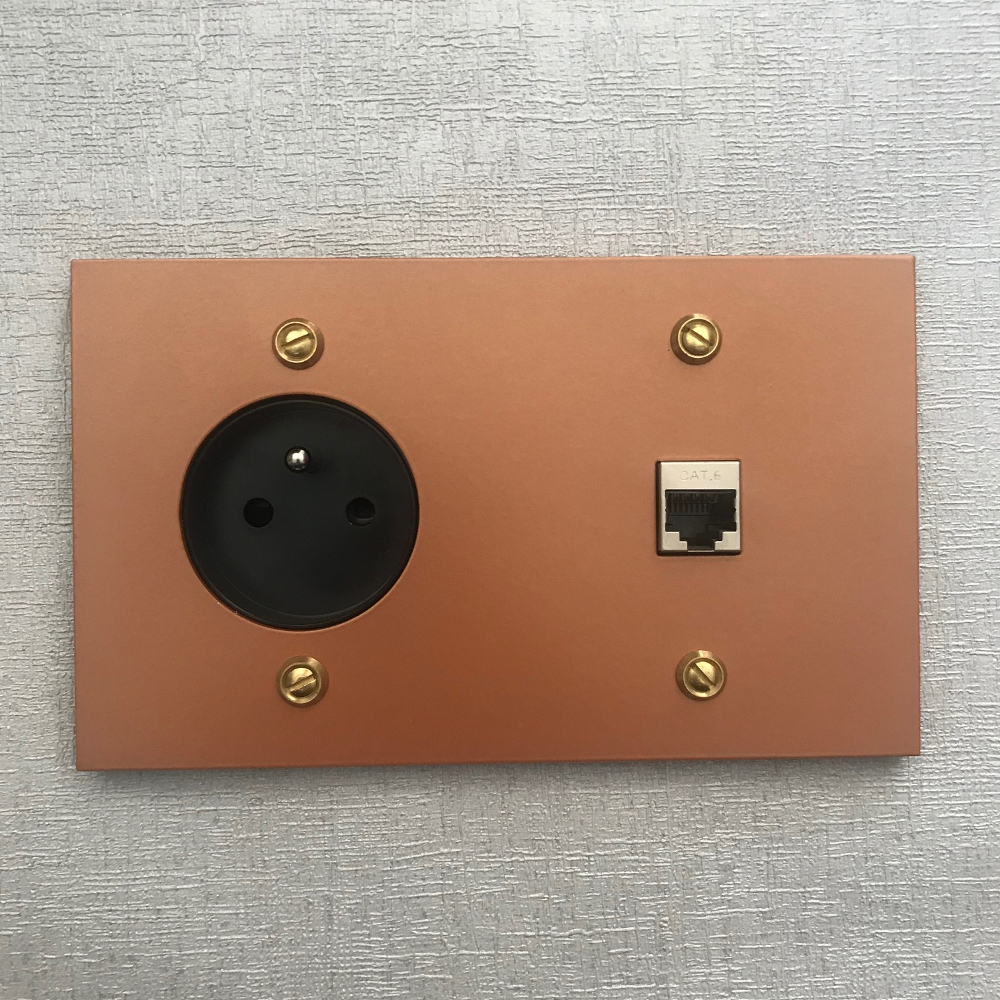 7cu2-RJ45-prise-cuivre-rectangle-1