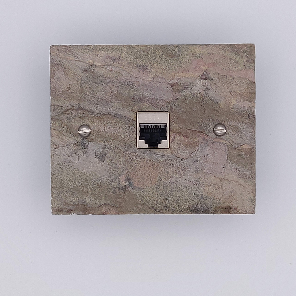 10pv2-RJ45-pierre-verte-1