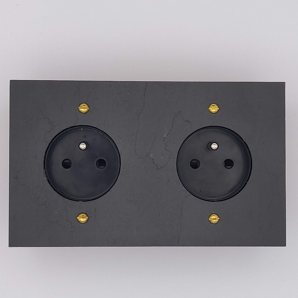 6pa2-prise-double-pierre-ardoise-2