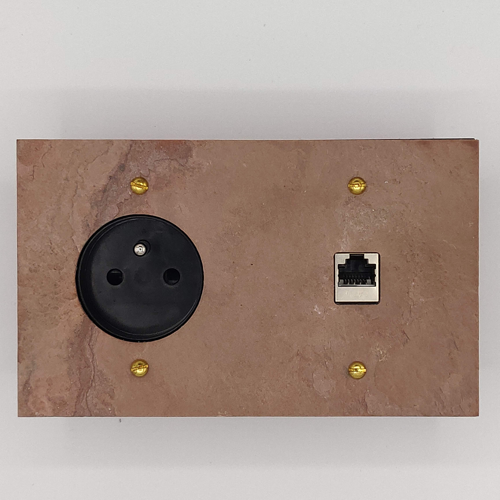 7pr2-prise-RJ45-pierre-rose-1