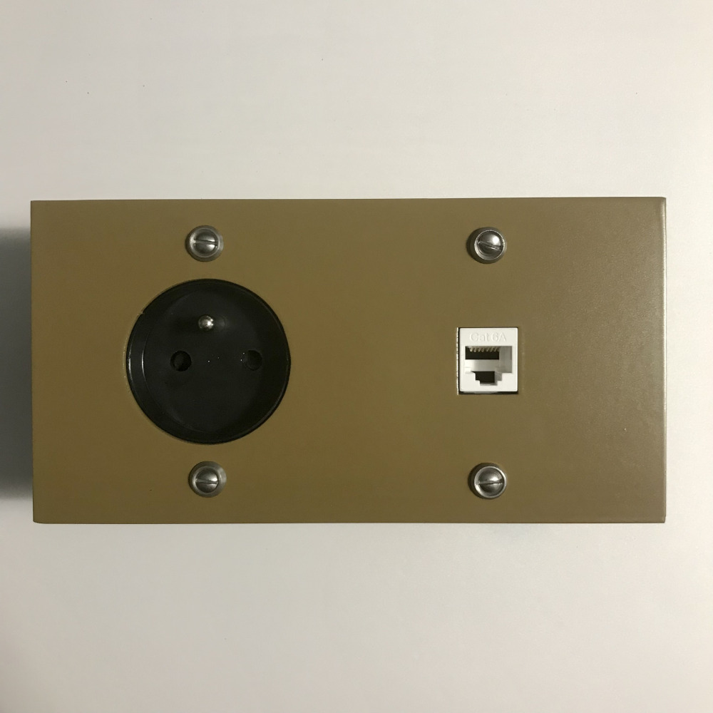 7bv4-prise-RJ45-brun vert-1