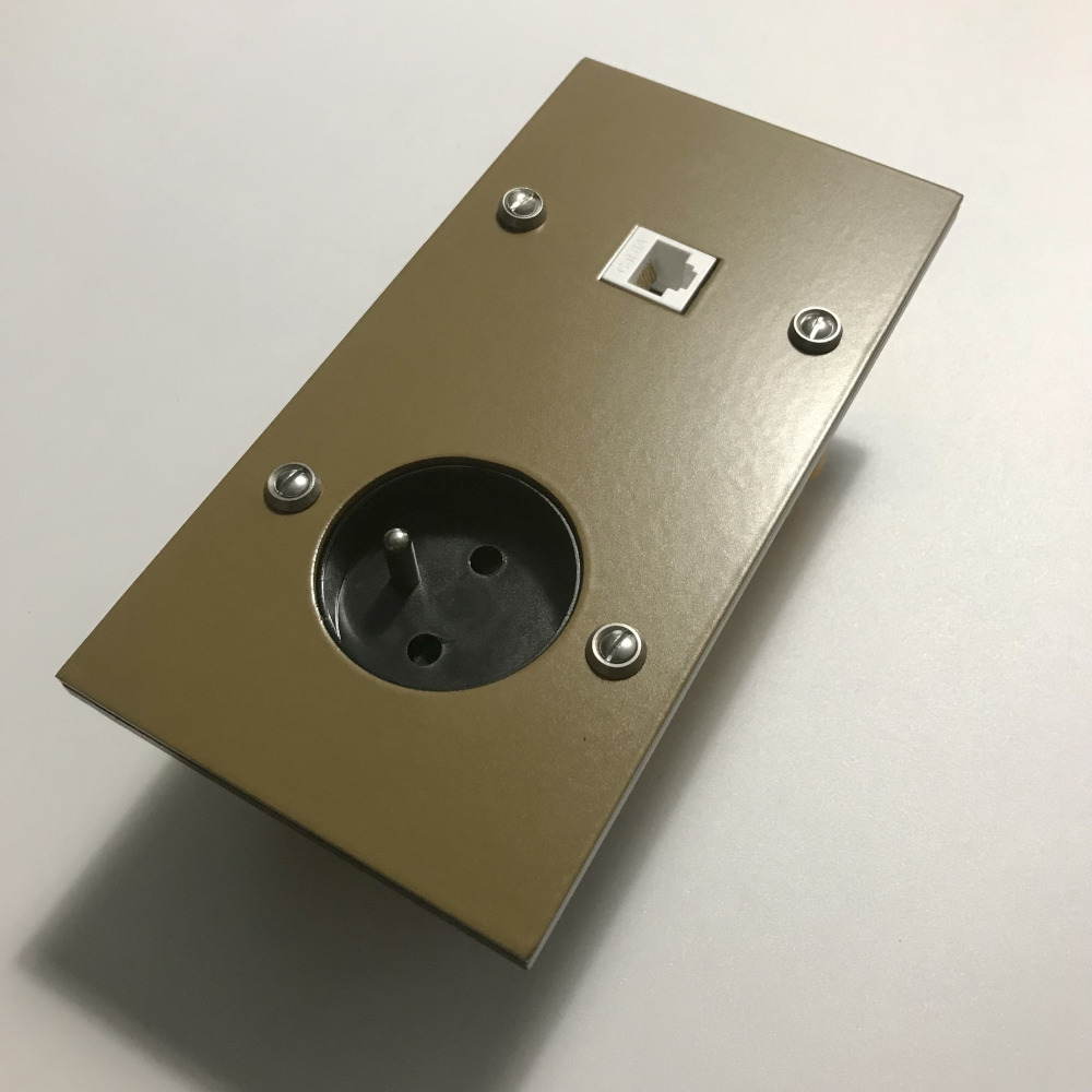 7bv4-prise-RJ45-brun vert-2